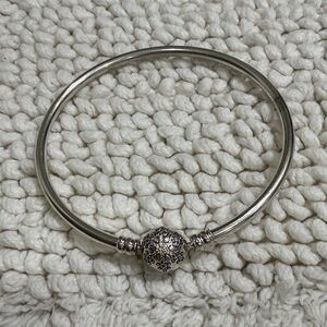 Pandora Silver Bracelet with Icicle lock.